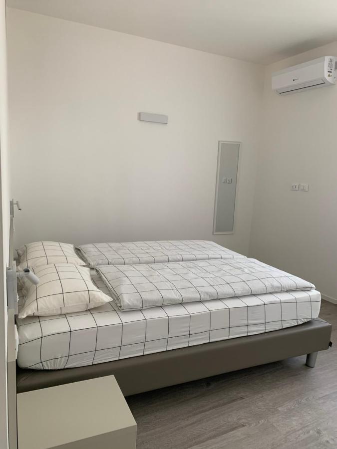 Chester House Apartaments Arco Luaran gambar